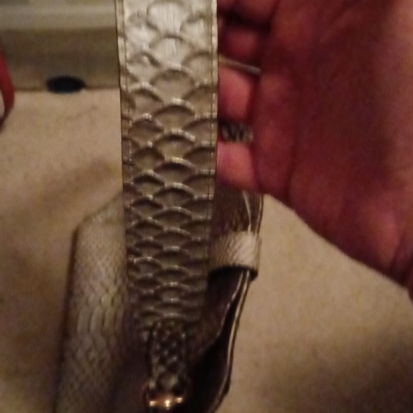 Dooney&Bourke purse - Picture 4 of 9